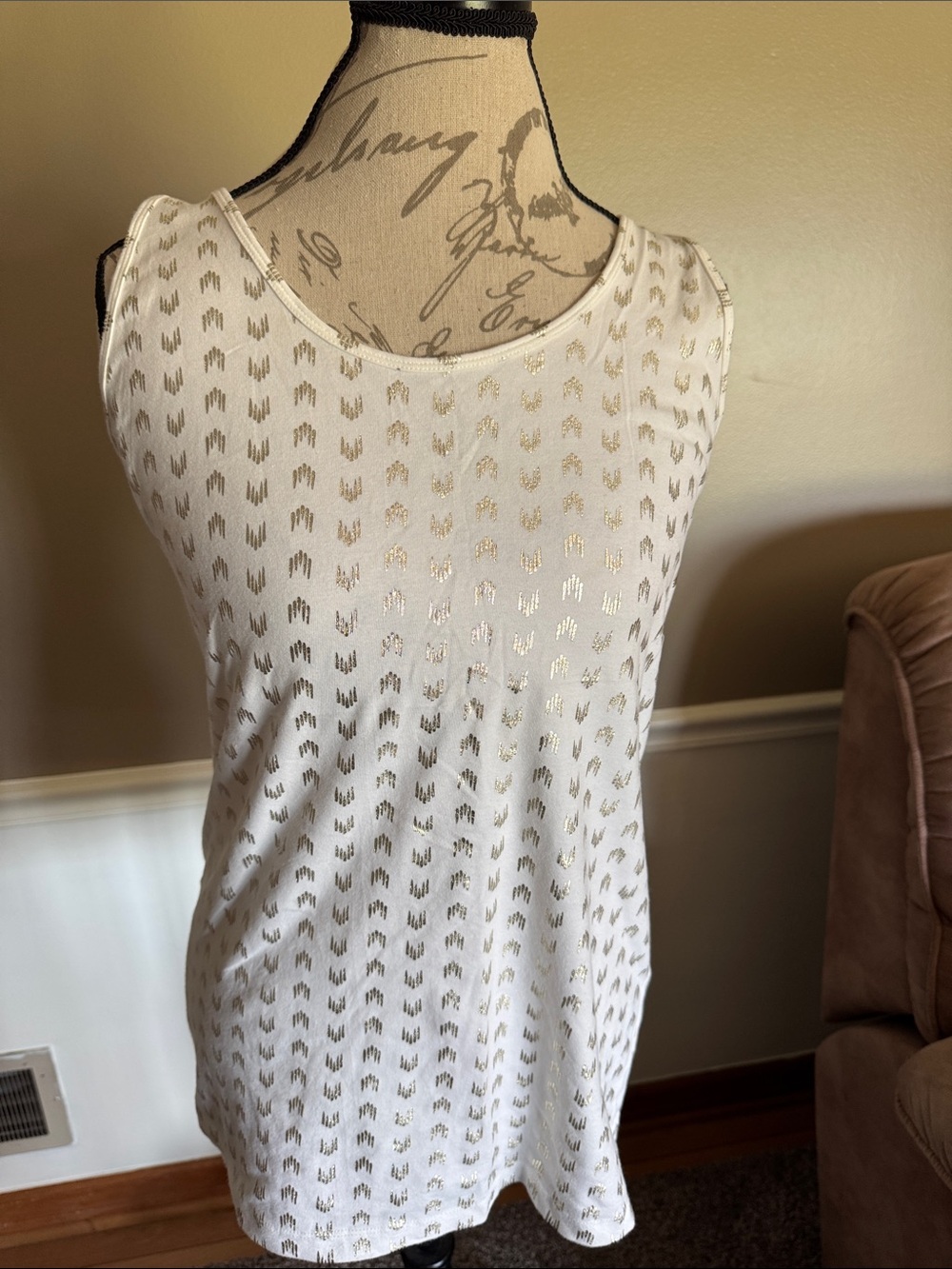 Maurices White Tank with Gold Metallic Pattern